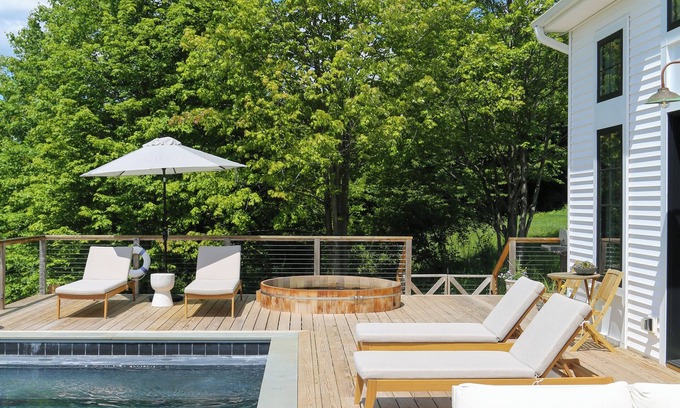 Denver Casa | Canopy Hill House - Modern w/Pool + Hot Tub + Mt Views
