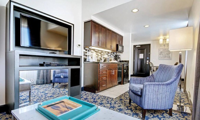 Lower Nob Hill Complejo | Canterbury 1 Bdrm DLX Condo Near Union Square