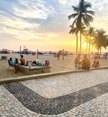 Canto do Forte Apartamento | Canto do forte - 200 metros da praia!