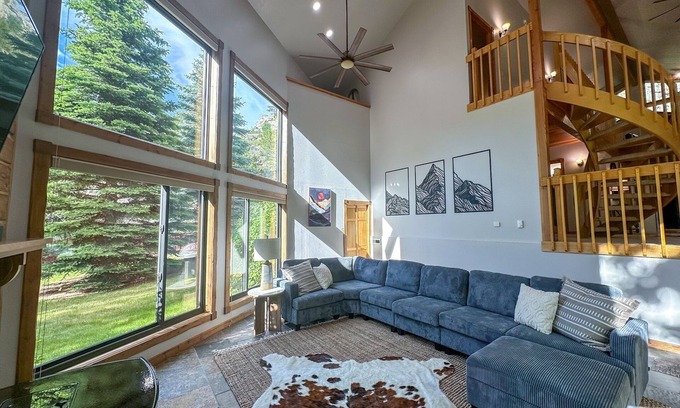 Ten Sleep Casa | Canyon Hideout - Secluded Retreat Near Ten Sleep! Surrounded by canyon walls!
