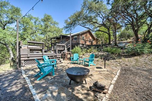 Canyon Lake Casa | Canyon Lake Hideaway with Fire Pit and Yard!