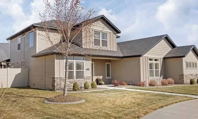 Twin Falls Casa | Canyon Trail