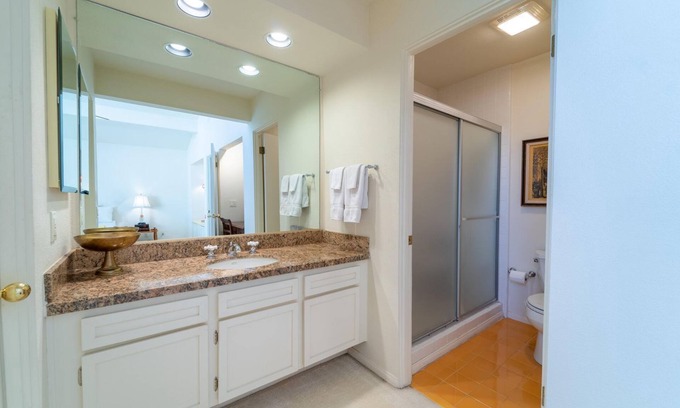 Canyon View Estates Condominio | Canyon Villas Condo in south Palm Springs with majestic mountain views
