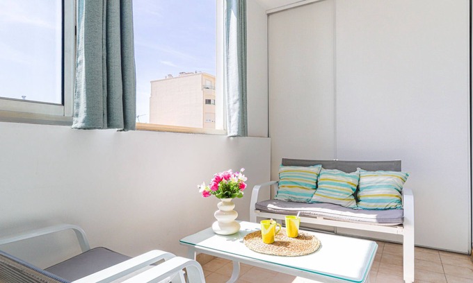 La Californie Apartamento | Cap Californie by Interhome