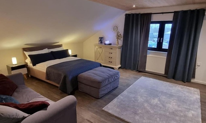 Neustadt-Lachen-Speyerdorf Apartamento | Capa Ferienwohnung Pfalz