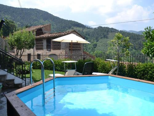 Castelvecchio Casa | Capannori Stylish Townhouse