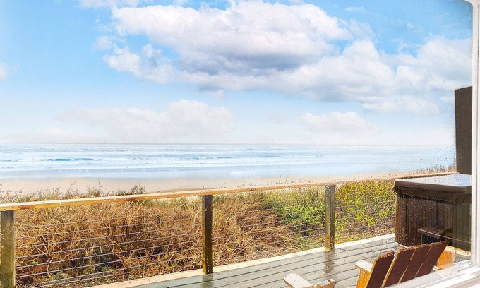 Edgewater Shores Cabaña | Cape Cod Cottages #10 - Beachfront with hot tub!