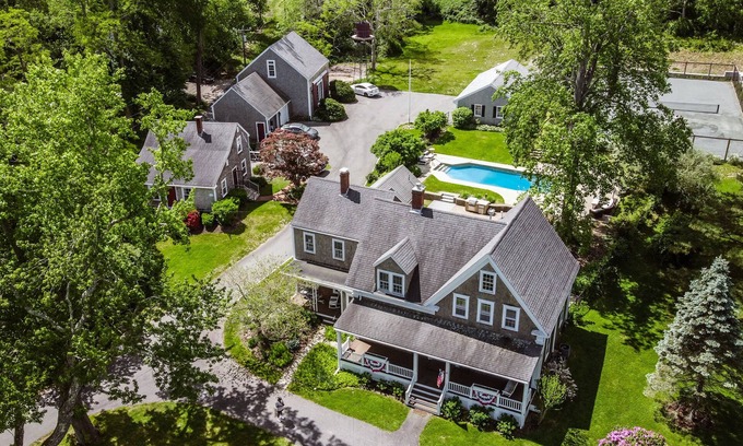 Sandwich Casa | Cape Cod Estate: 2 Homes, Pool, Tennis Court, Game Barn and Bar, Sleeps 20