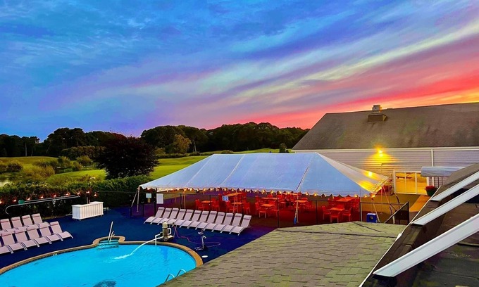 Hyannis Complejo | Cape Cod Irish Village