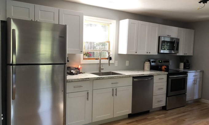 Mashpee Casa | Cape Cod Ranch en el bosque