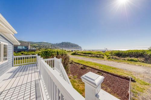Cape Meares Casa | Cape Meares Beach Getaway