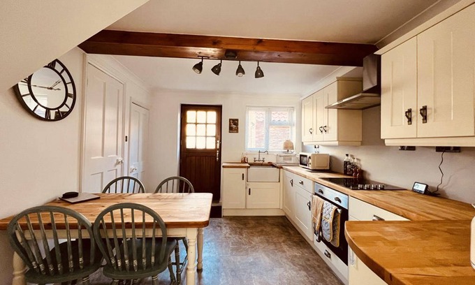Branston Cabaña | Capella Cottage, 4 Miles From Lincoln City Centre