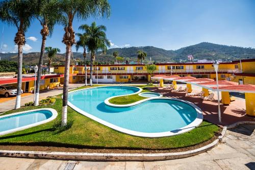 Ciudad Guzmán Hotel | Capital O Colón, Ciudad Guzmán Jalisco
