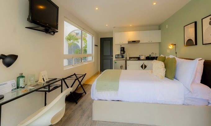 Los Morales Apartamento | Capitalia | Urban Studio Escape