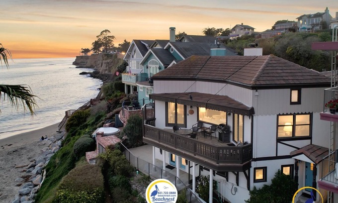 Capitola Casa | Capitola Oceanside - Frente a la playa!