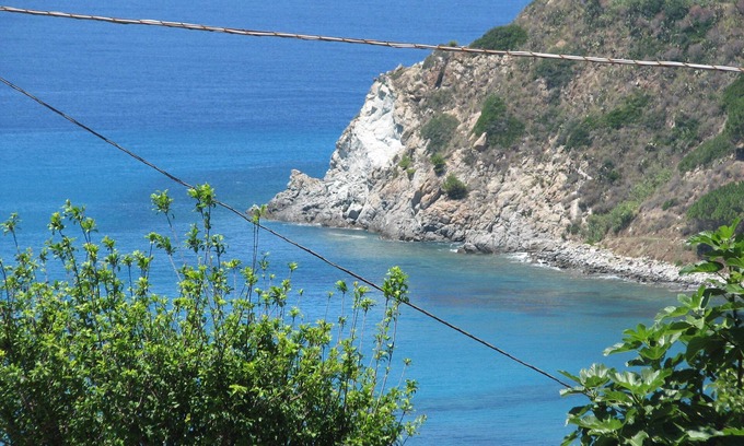 Santa Maria Casa | Capo Vaticano: casa con jardín grande, 300 metros de la playa
