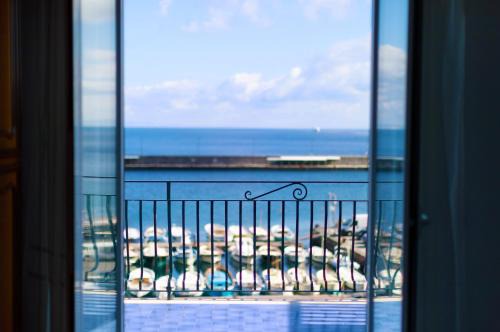 Marina Grande Apartamento | Capri holiday home with a sea view