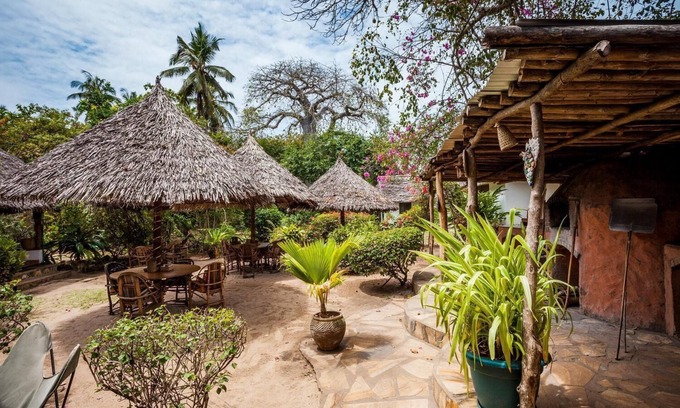 Pangani Casa | Capricorn Beach Cottages