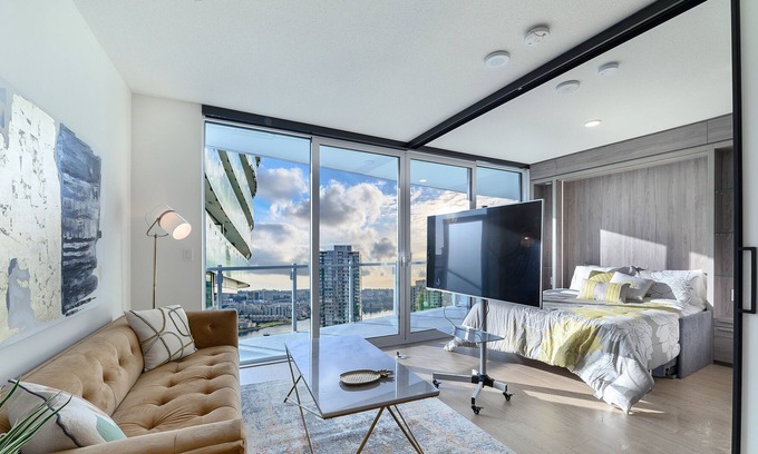 Central Apartamento | Capricorn Palace at DT Vancouver