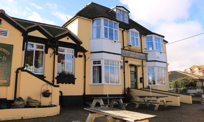 Littlestone-on-Sea Hotel | Captain Howey Hotel