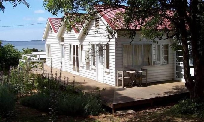 Rhyll Cabaña | Capitán Lock's Cottage (aparece en 'Postales')