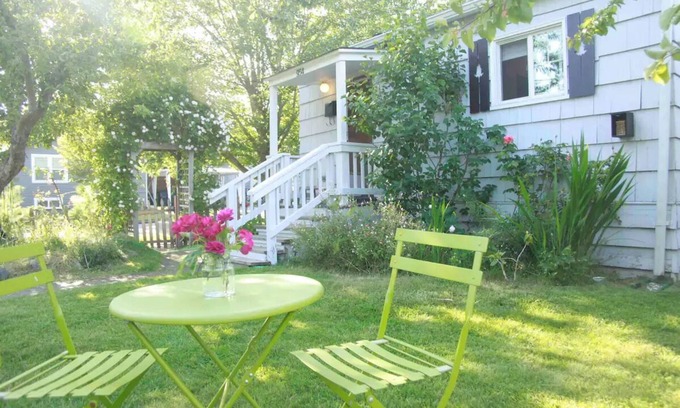 West Woodland Cabaña | Captain's Cottage, historic cottage on corner lot.