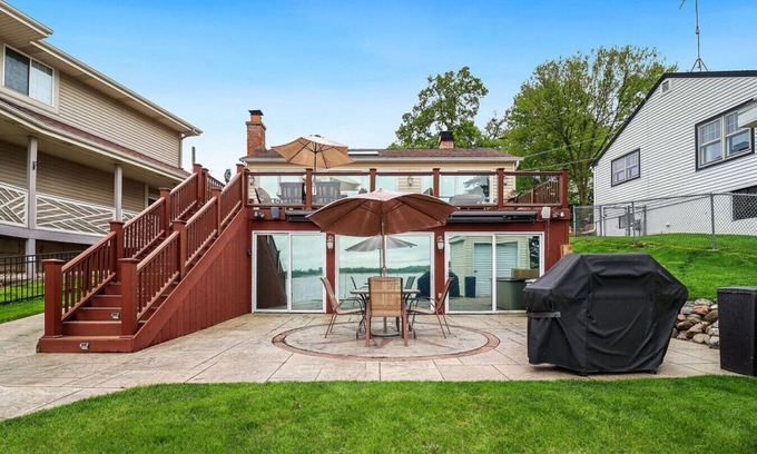 Fox Lake Apartamento | Captain's Quarters 2/2 Lake Life Dream Home