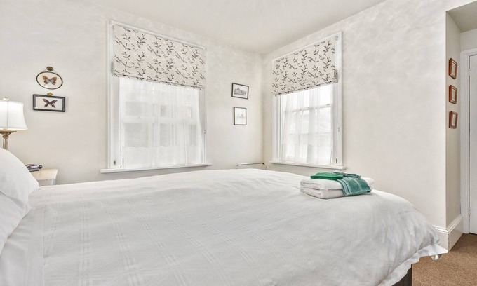 Launceston CBD Cabaña | Bungalow del capitán Stirling - WiFi gratis