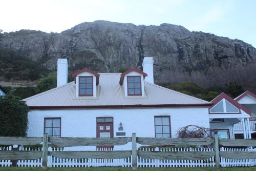 Stanley Casa | Captains Cottage