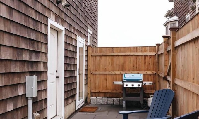 Middletown Casa | Captains Quarters