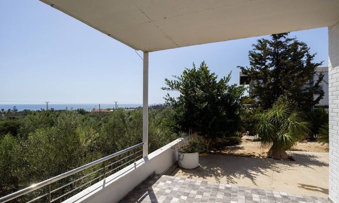 Agios Theodoros Casa | Captivating 2-Bed House