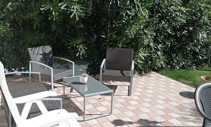 Gallinaro Apartamento | Captivating 1-bed Apartment in Gallinaro