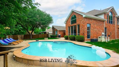 Mesquite Casa | Captivating 6BR 3BA Holiday Home with Pool & Fire Pit