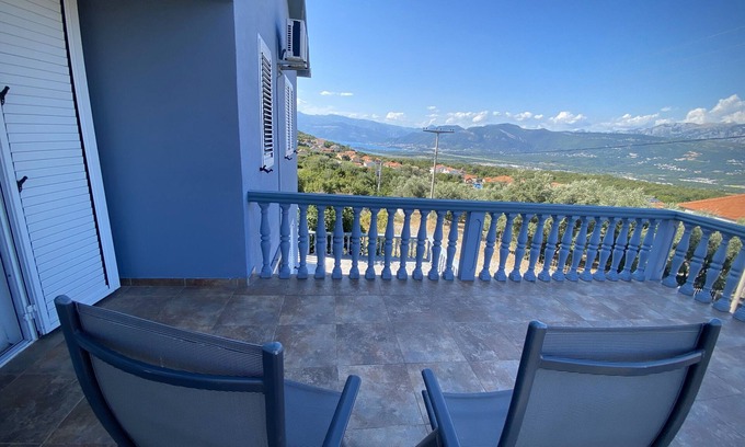 Ljesevici Casa | Captivating and Spacious 2-Bed House in Vranovici