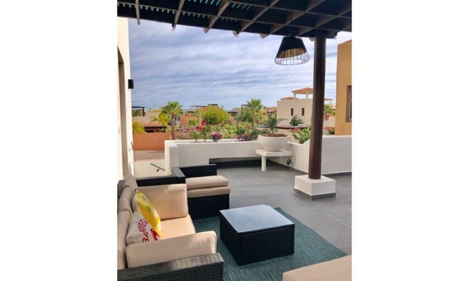 Nopolo Casa | CAPTIVATING, SPACIOUS, MODERN DECORATION, NEW FURNITURE, MOUNTAINS VIEWS. AVIVA