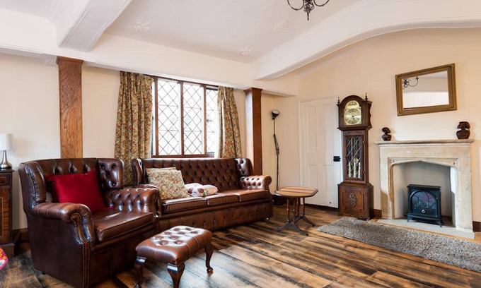 Ipswich Apartamento | Captivating Tudor 2 Bedroom Apartment in Ipswich
