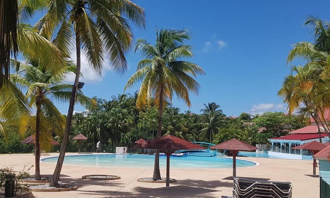 Riviera du Levant Apartamento | Caraïbes Apparts Resorts-Village vacance piscine 4 étoiles-Accès direct mer