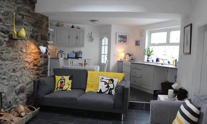 Downpatrick Casa | Cara-Na-Mara