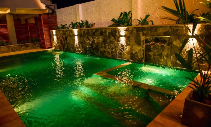 Galle Casa | Cara White House