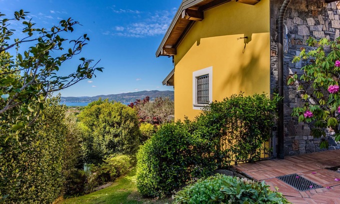 Besozzo Casa | Cardana by Interhome