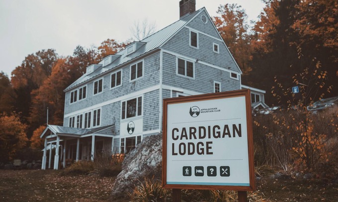 Bristol Condominio | Cardigan Mt Trailhead with Newfound Lake Minutes Away. Breakfast Included