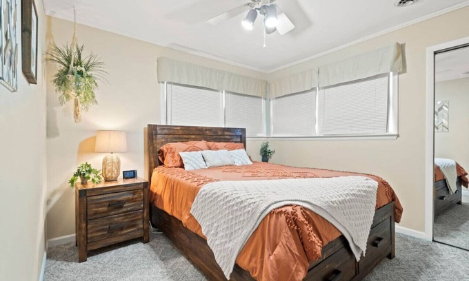 Lexington Casa | Cardinal Cottage Retreat! 4 Homes Away from beach!