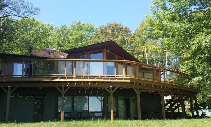 Algonquin Highlands Cabaña | Casa de lujo frente al lago en el área de Haliburton