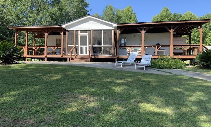 Lake Oconee Casa | Carey’s Cove on Lake Sinclair