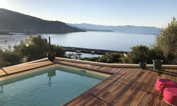 Cargese Casa | VILLA CARGESA CERCA DE LA VISTA PANORÁMICA DEL PUERTO