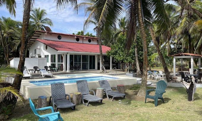 Nombre de Dios Casa | Caribe paraíso de la naturaleza 'Preci Beach'