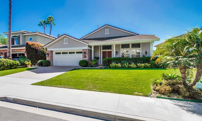 Carlsbad Casa | Carlsbad Family Hub with Work-Ready Space