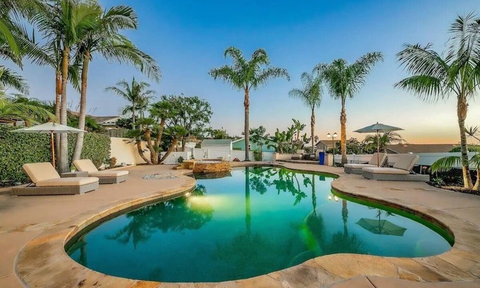 Olde Carlsbad Casa | Carlsbad Oceanview Luxury Home w/ Private Pool, Spa, Outdoor Kitchen & Grill