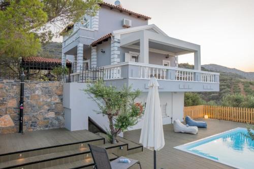 Achlada Villa | Carmine Olive Villa