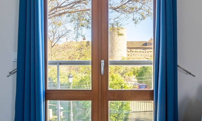 Carmona Casa | Carmona hideaway with spectacular views